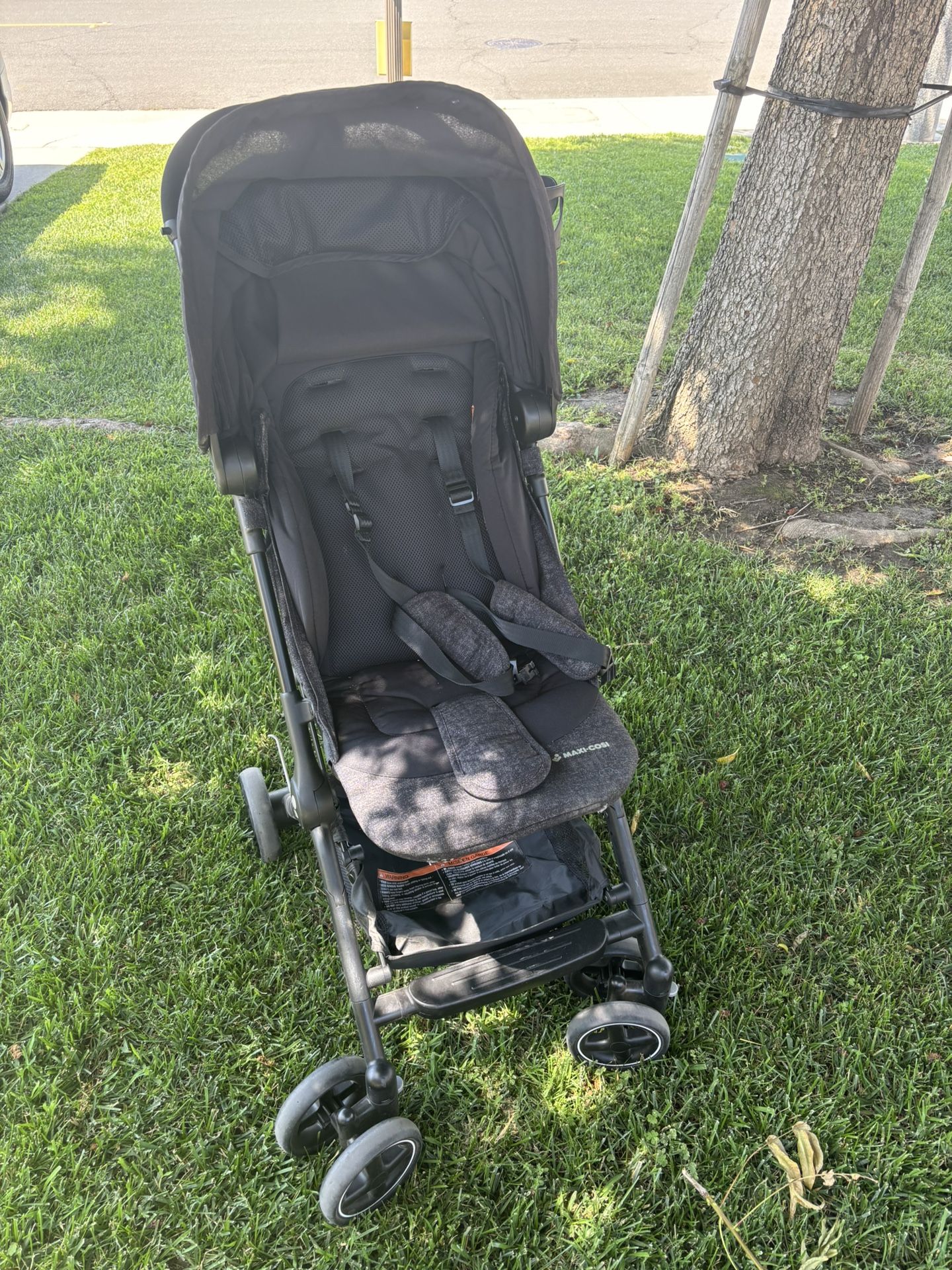 Compact Lightweight Stroller