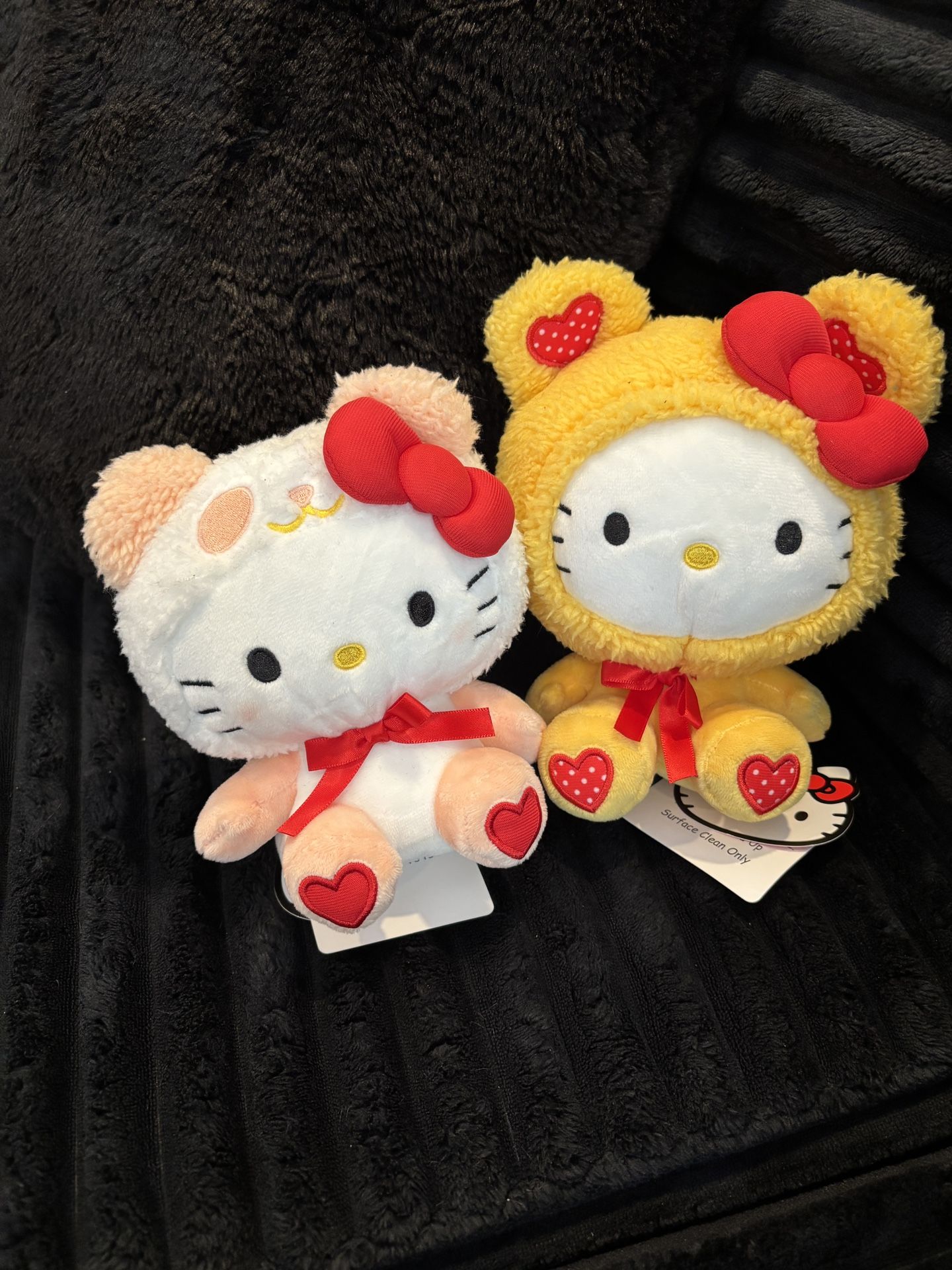 Hello Kitty Plush Duo – Bear Costumes (Sanrio Official)