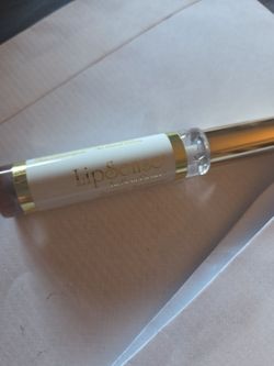 SenseCosmetics LipSense by SeneGence Oops Color Remover