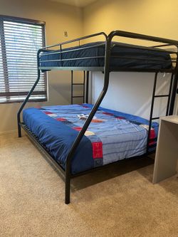 Bunk beds!!