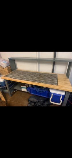 Like new Uline work bench