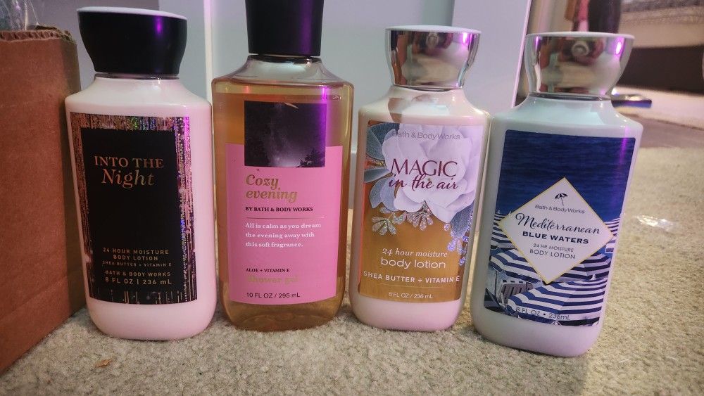 Bath And Boxy Works And Victoria Secret/pink