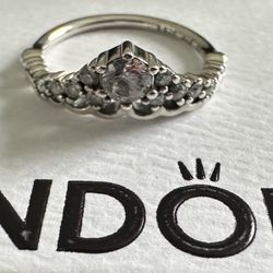 AUTHENTIC PANDORA BRAND NEW FAIRYTALE TIARA RING 196226CZ SZ 6/52