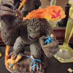 Cool Marvel Fantastic Four Vs. Moleman Classic Statue 
