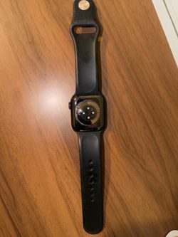 Apple Watch Series 8