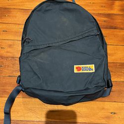 Fjallraven Backpack 🎒 