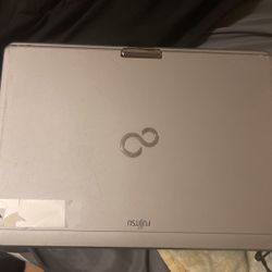 Fujitsu Laptop 