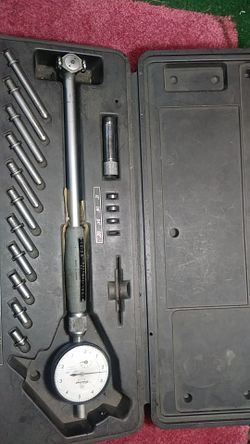Mitutoyo 1 to 6 inch bore gauge 550 new make offer