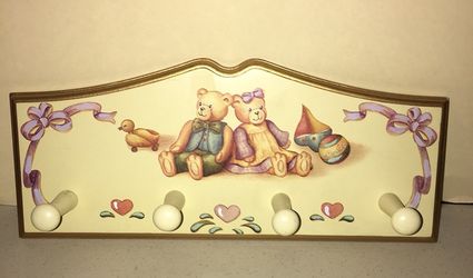 Wood children’s coat hook