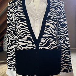 Very Nice Women Shirt Size  (1X) New Never Used Only $20