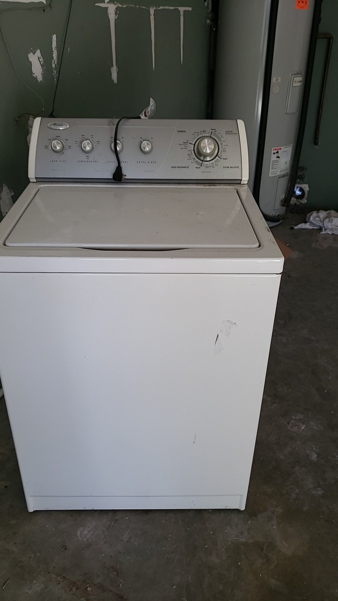 washing machine Whirlpool in good working order 100