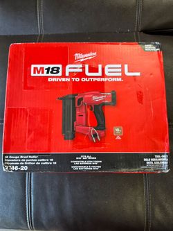 Milwaukee M18 FUEL 18 Gauge Brad Nailer (Tool-Only)