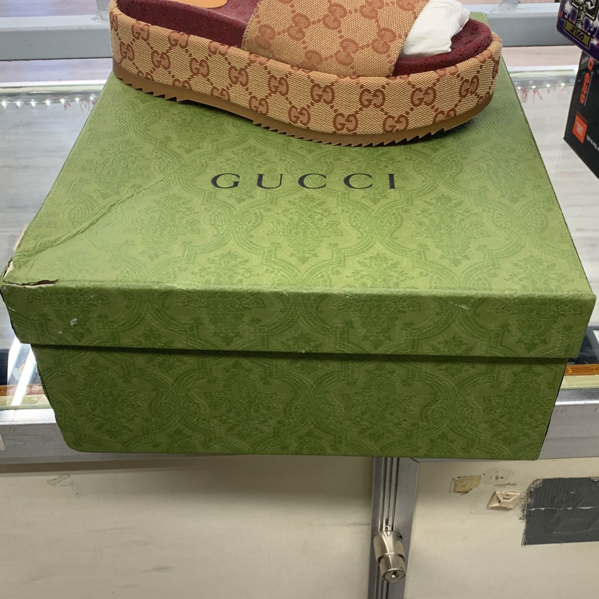 Gucci Womens Original GG Slide Sandal Platform Slides Size 38 Retail $650