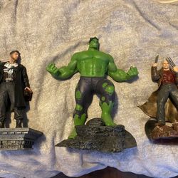 Marvel DC figures. 100.00 for everything