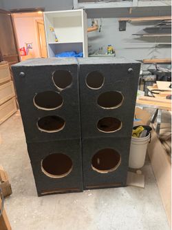 Speakers box