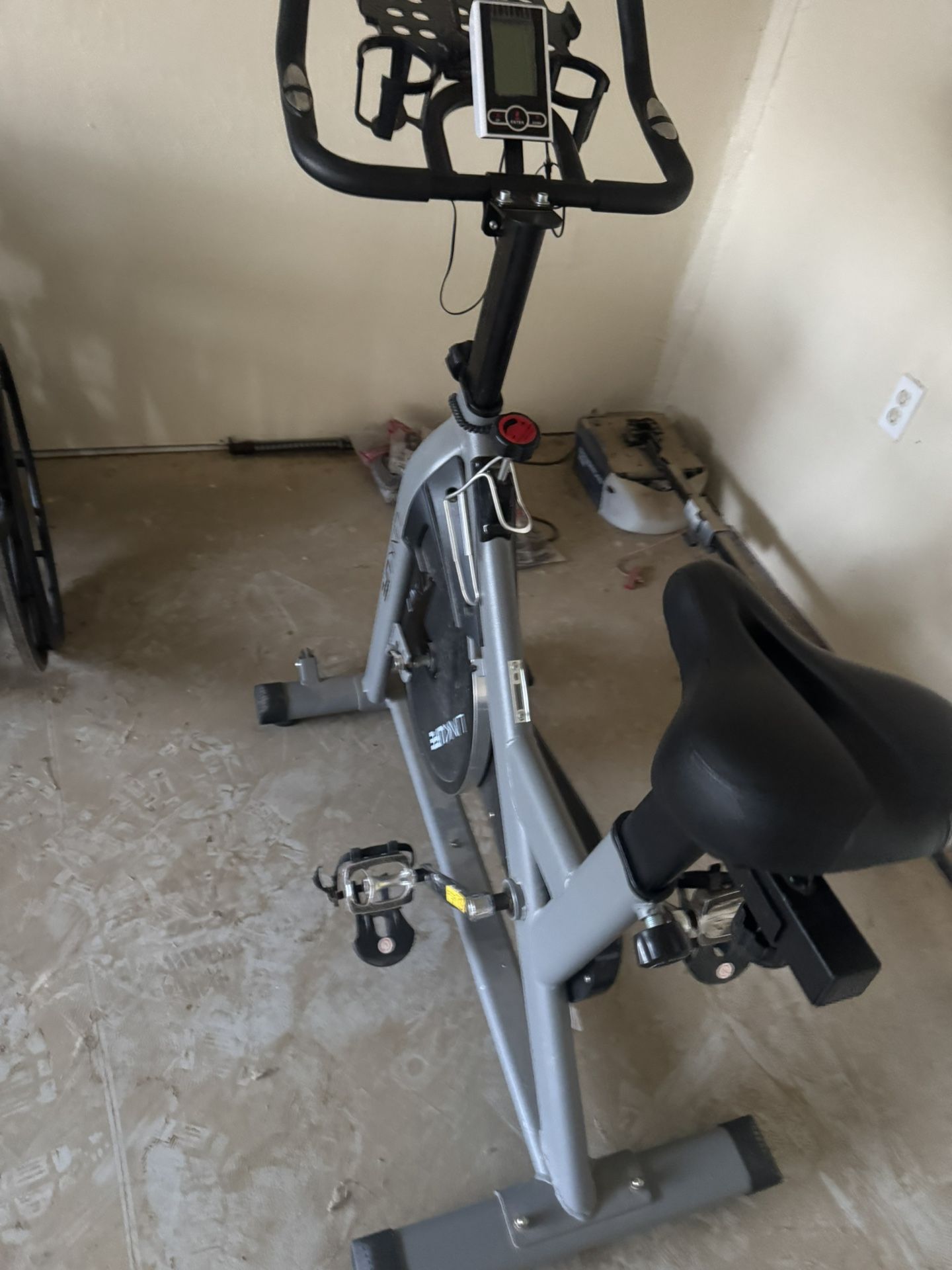 Exercise Bicycle Like New