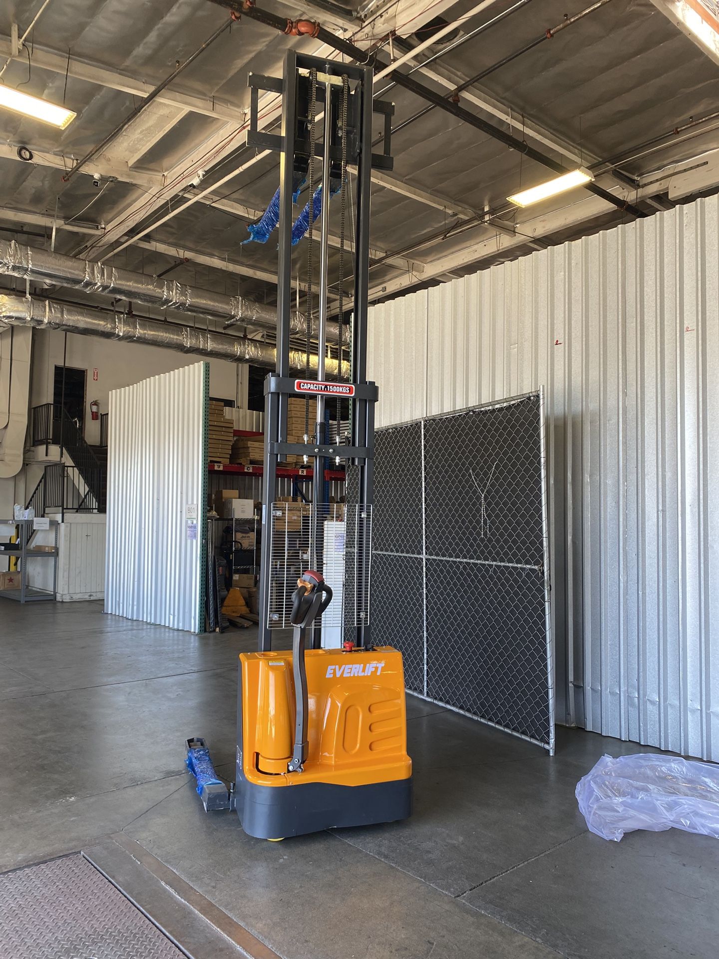 Brand New Electric Forklift / Pallet Stacker / Pallet Jack