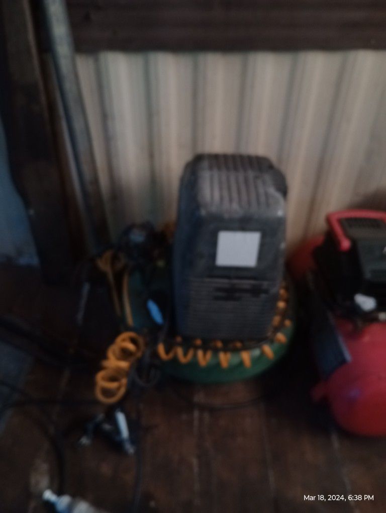 Hitachi Air Compressor 