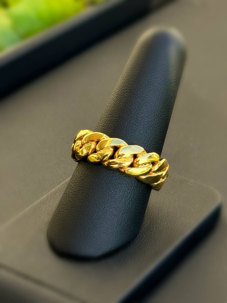 14k solid yellow gold Cuban link style ring sz 10 13.2 grams 8mm