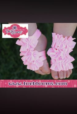 New Toe Blooms Barefoot Sandals 0-12 Months 