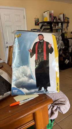 Costume
