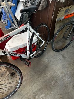Genesis Saber Alloy Road Bike