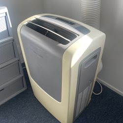 Frigidaire Portable AC (Works Great)