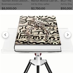 Annie Leibowitz SUMO Keith Haring