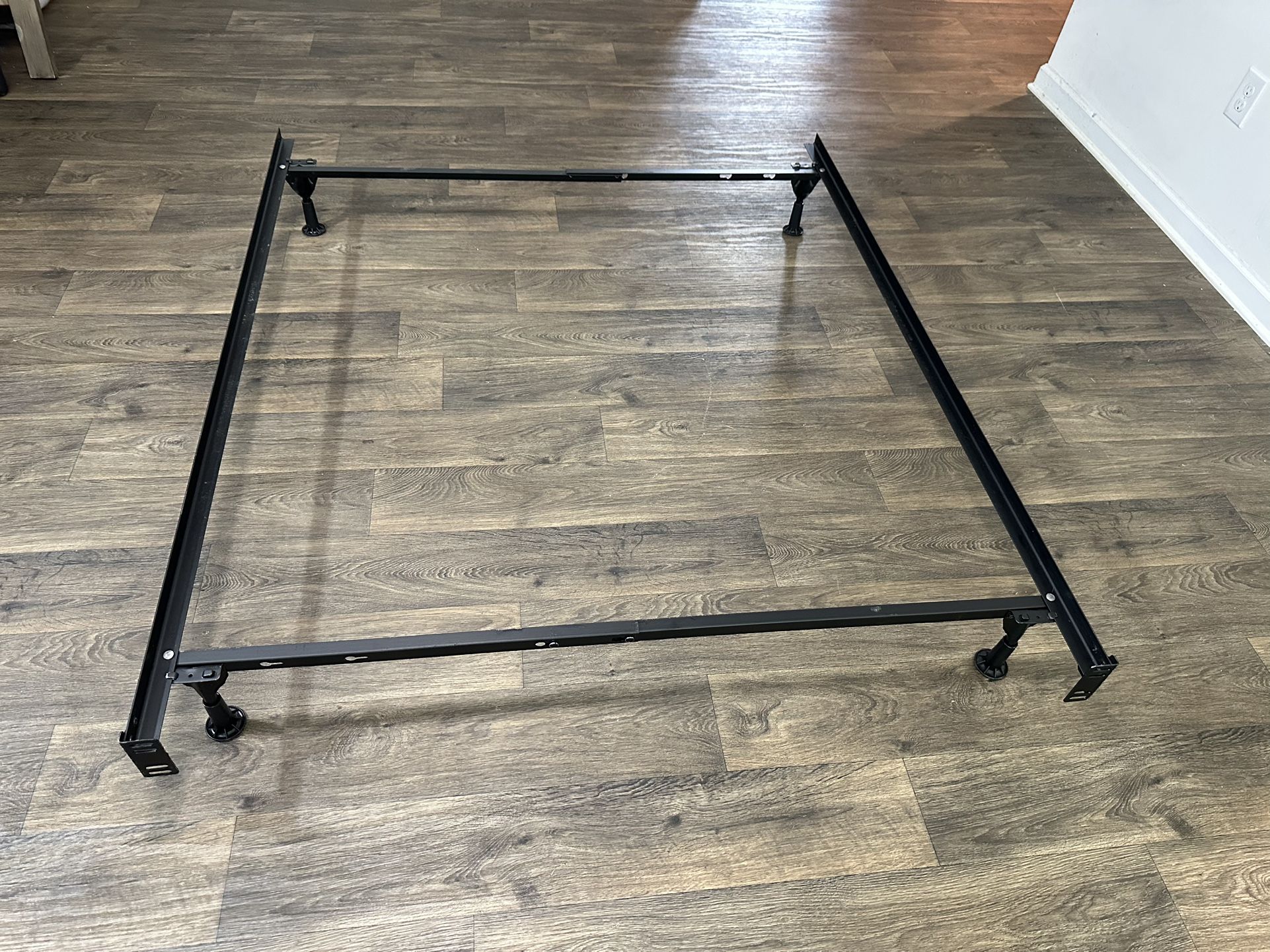 Full/Twin Size Bed Rails/Frame