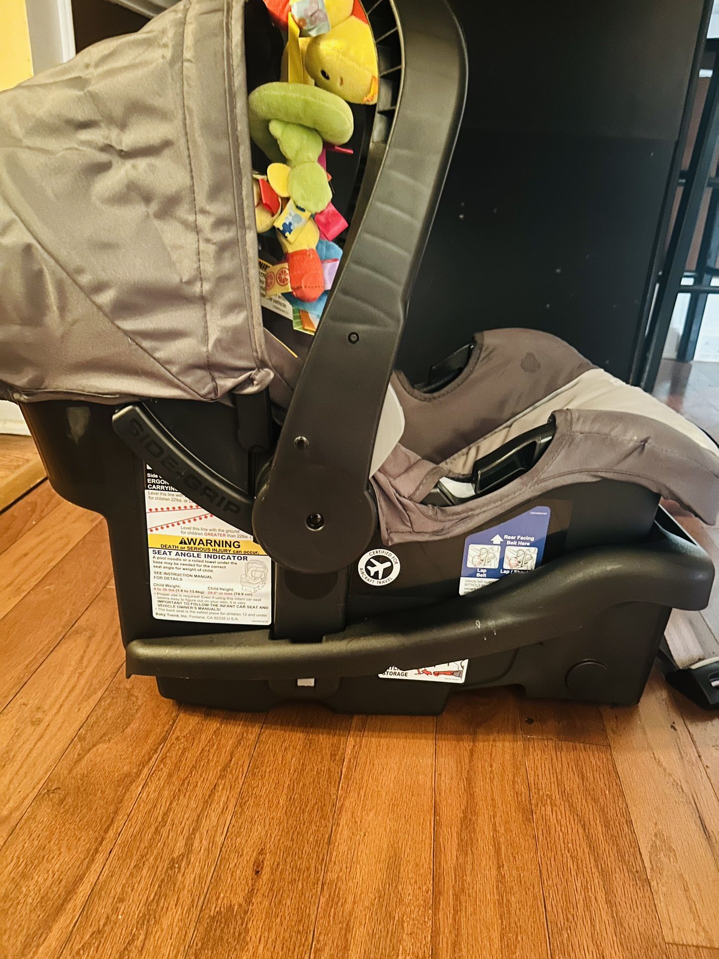 Gently Used Baby Trend Brand Infant Car Seat