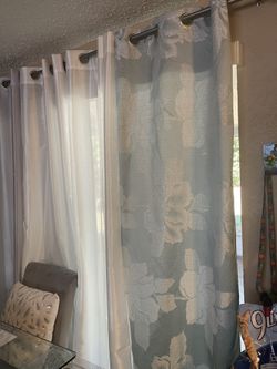 Floral Print Curtain