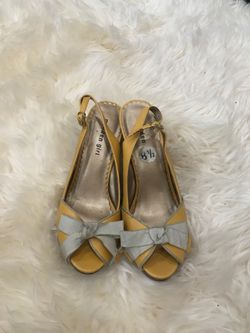 Size 8 all used heels