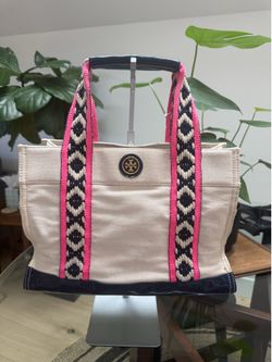 Tory B Tote bag