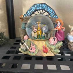 Disney Home On the Range Snow Globe