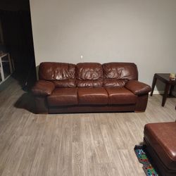 Coach & Chair Set