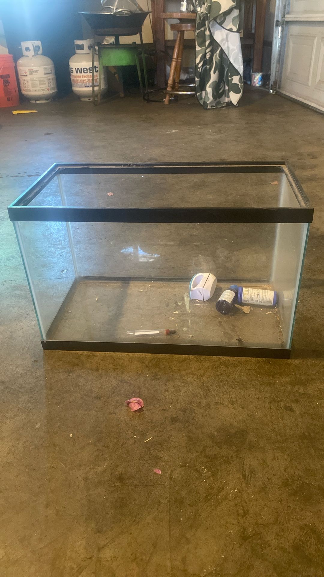 10 Gallon Fish Tank