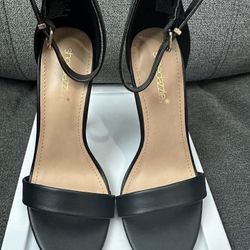 Women’s Black Heels