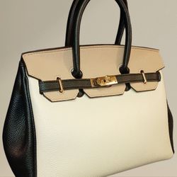 Romeo Tisa Pebbled Leather Bag 