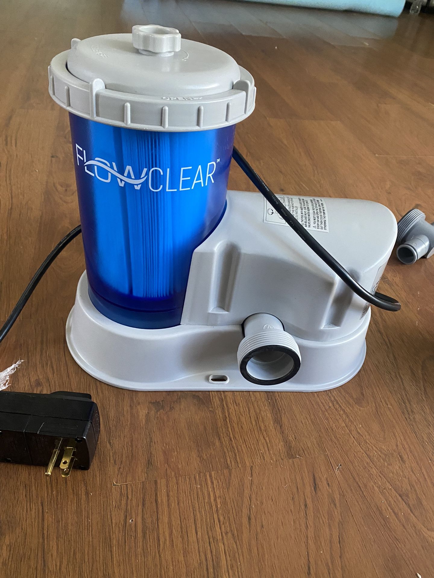 Coleman 90473E Flowclear Pool Filter Pump 1500 GPH 120v