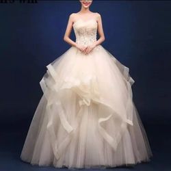 Vintage Lace Princess Wedding Gown