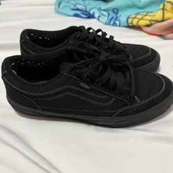 black vans 9.5