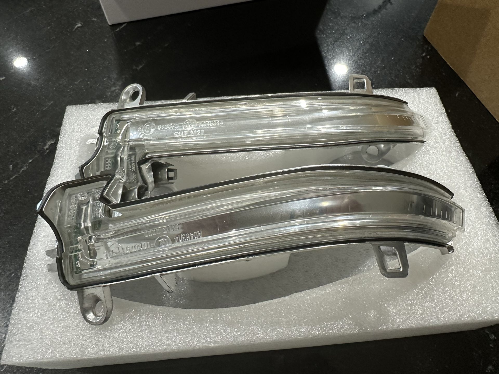 BMW 340i 2017- side signal lights