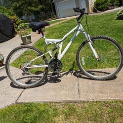 26" Mt Bicycle