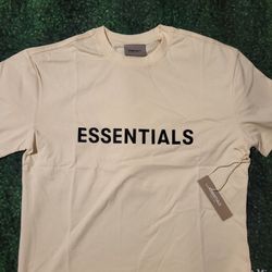 essentials t-shirt size large
same day shipping 