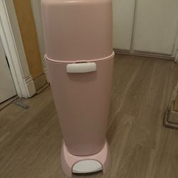 Diaper Genie pink
