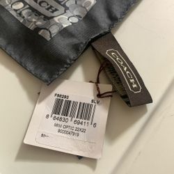 COACH SCARF