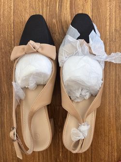 Women shoes size 6