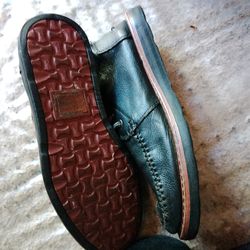 $35! Toms size 9 leather lace up boots. Still look good