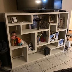 Multipurpose White Shelf 