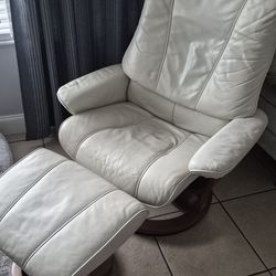 Leather chair and ottoman